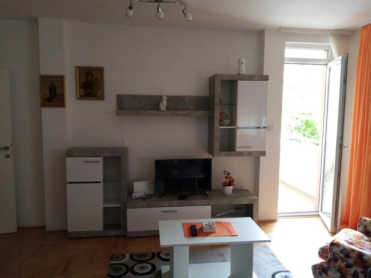 פירוט Apartman Maca מראה חיצוני תמונה